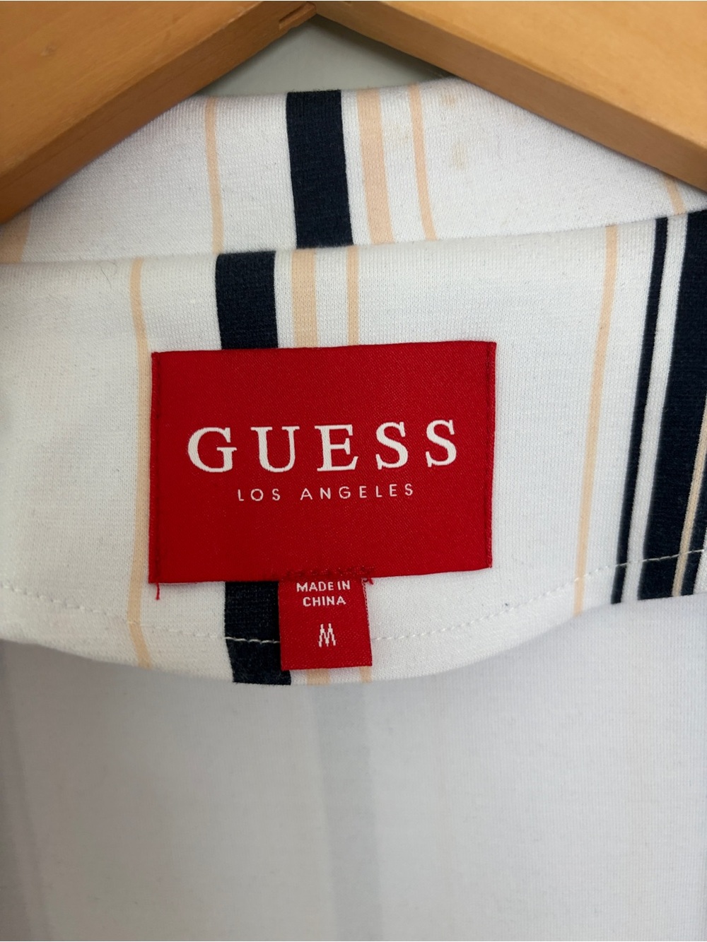 GUESS White Striped Open-Front Blazer with Black and Tan Stripes - Picture 4 of 5